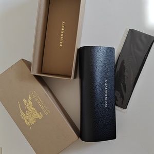 Burberry Sunglasses Case